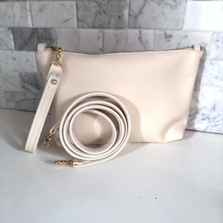 *Kay Wristlet*