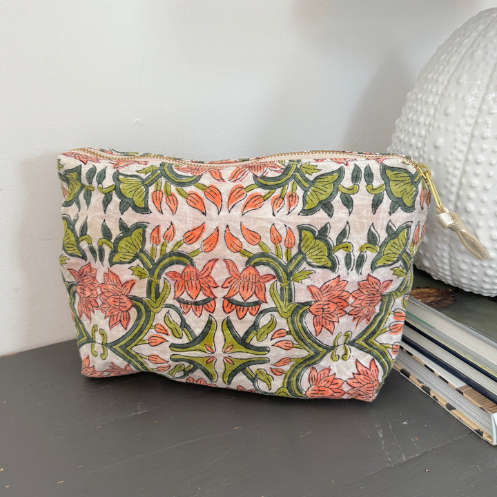 *Summer House Tossbag*