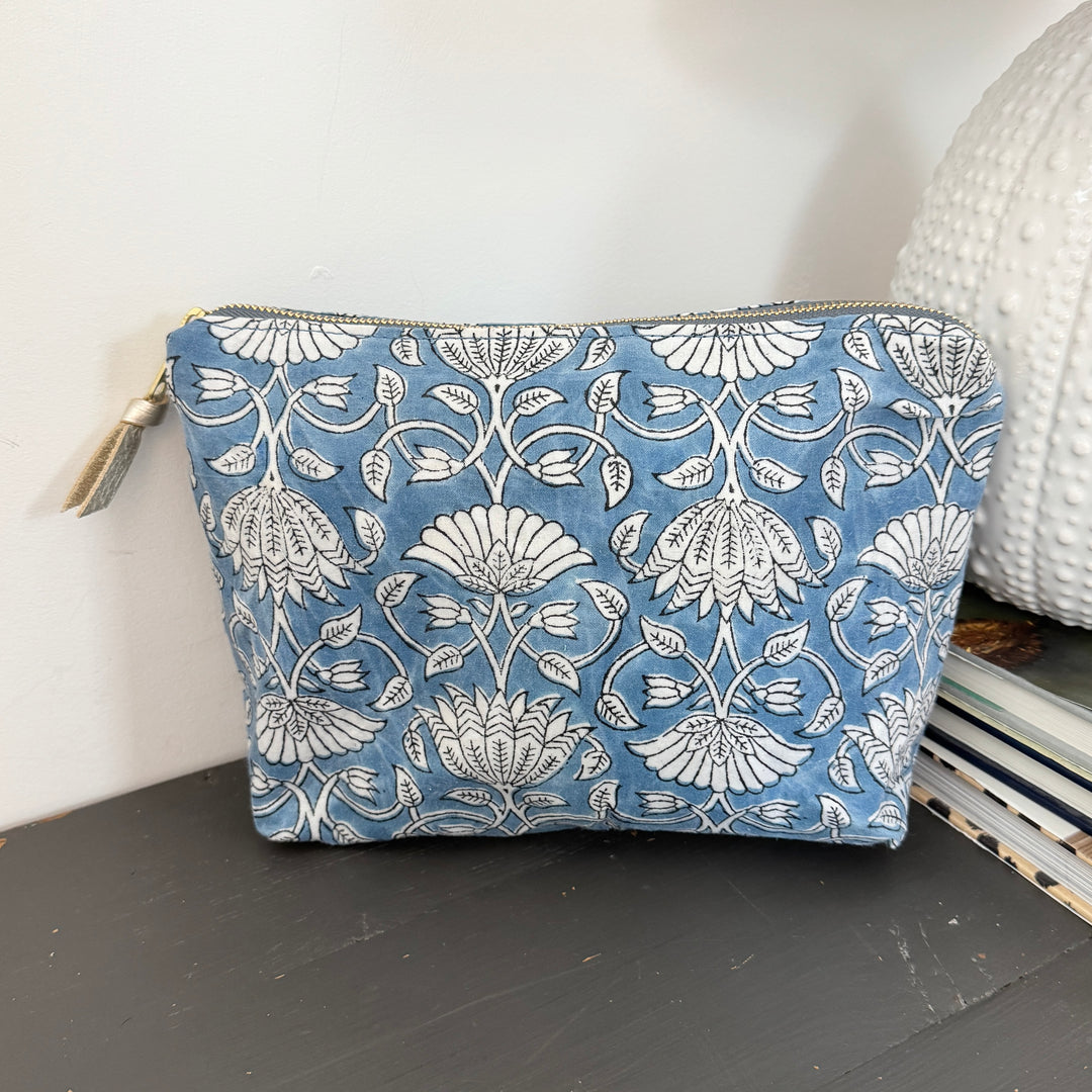*Summer House Tossbag*