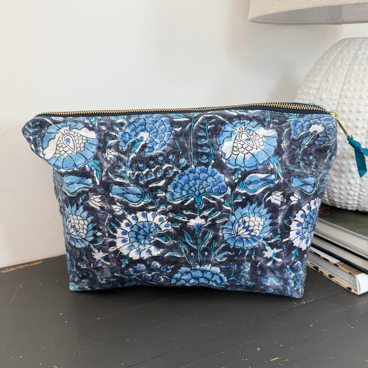 *Summer House Tossbag*