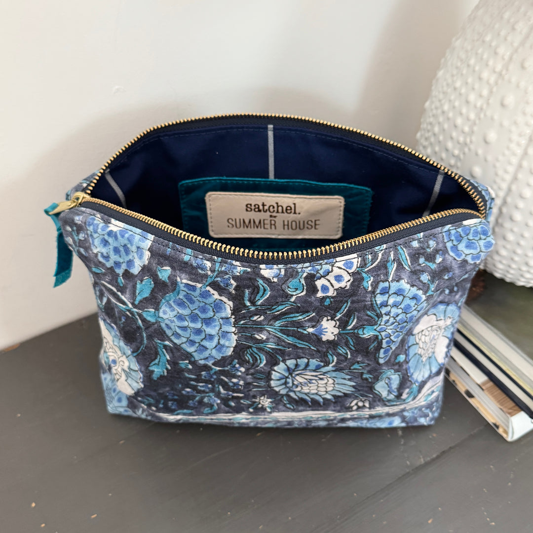*Summer House Tossbag*