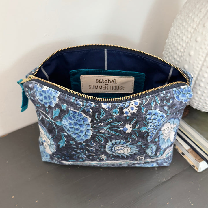 *Summer House Tossbag*