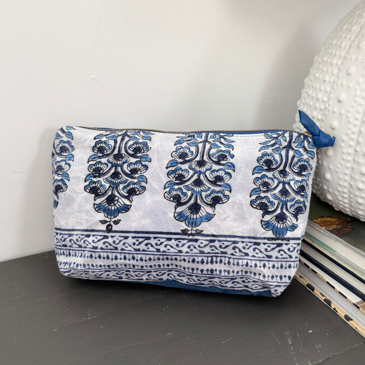 *Summer House Tossbag*