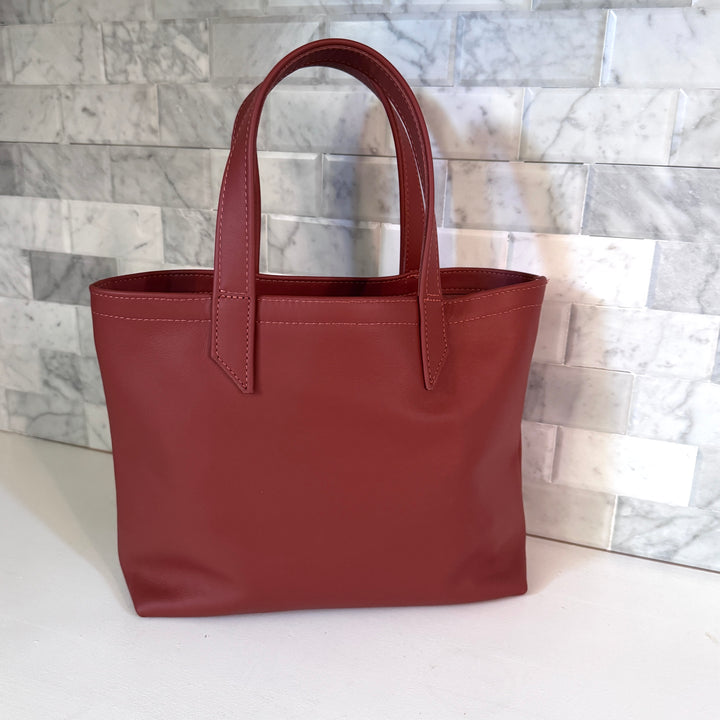 *Classic Tote*