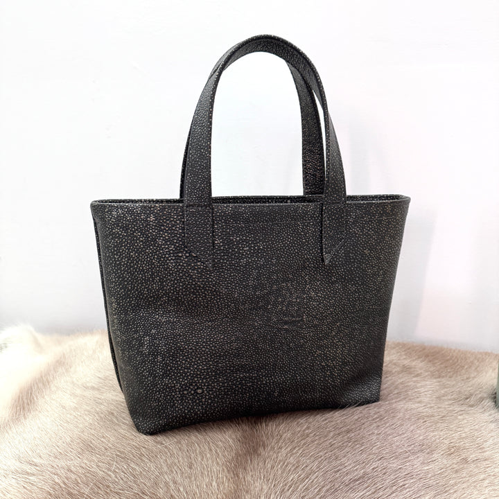 *Classic Tote*