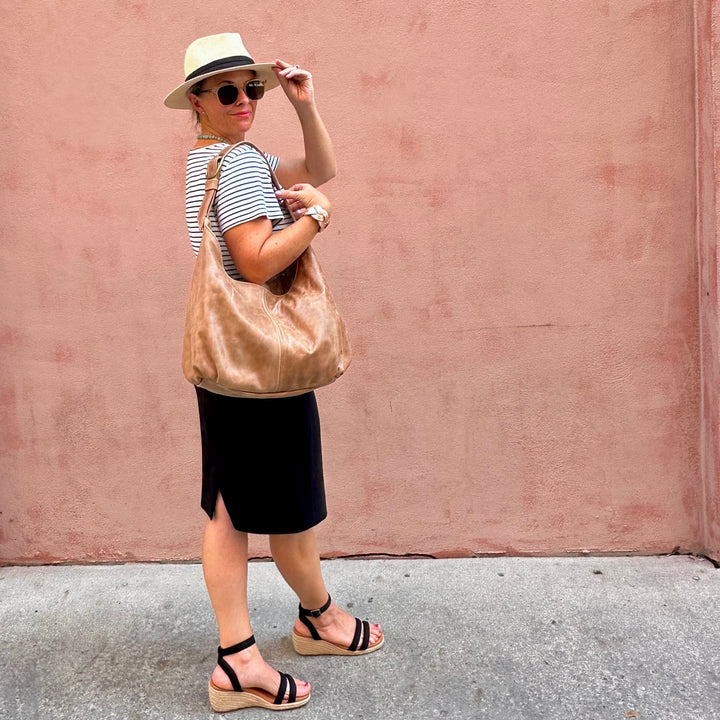 *Ali Bucket Bag*