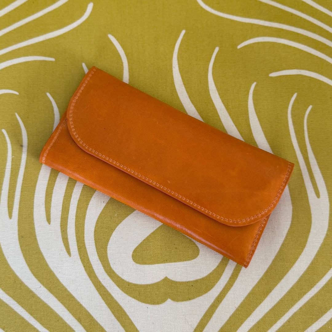 *Jennifer Wallet*