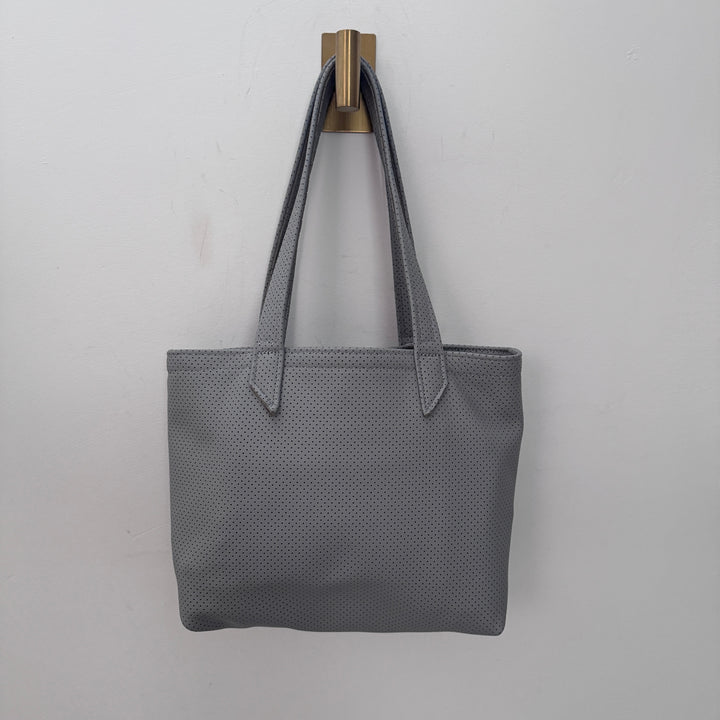 *Classic Tote*