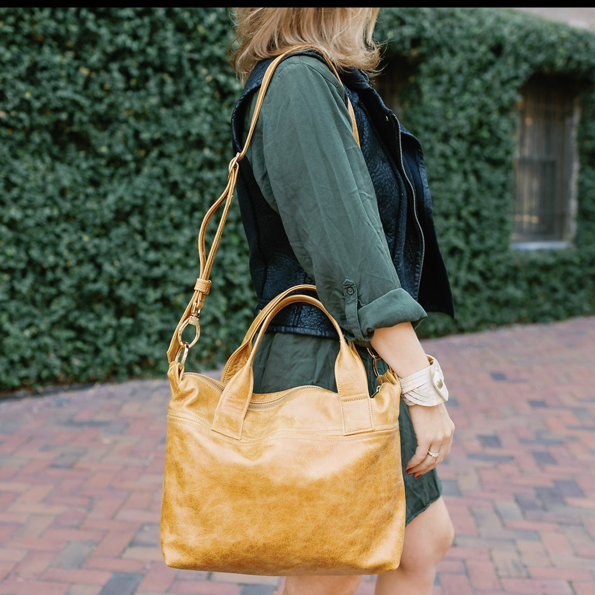 Madray - Small – Satchel.