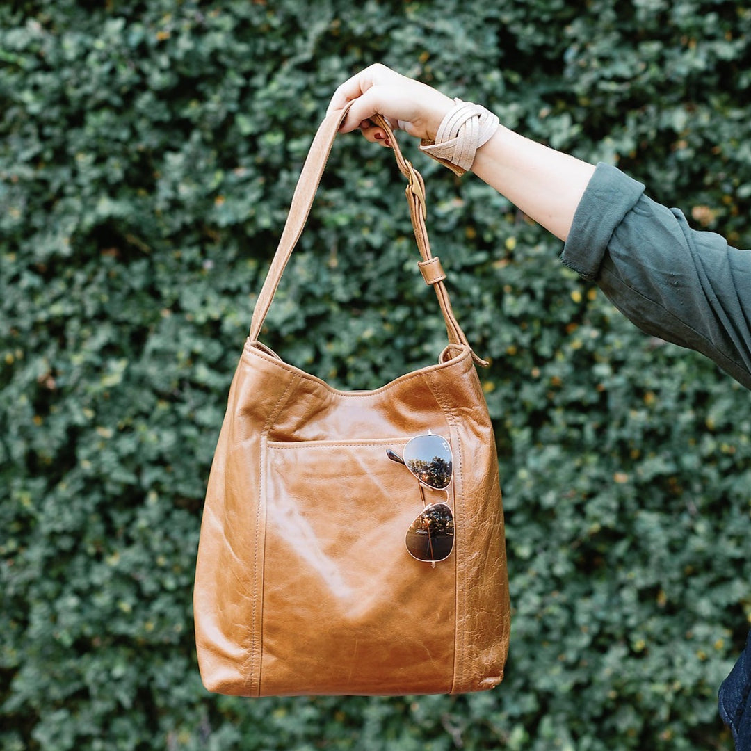 Heidi Bucket Bag Large – - Main Image